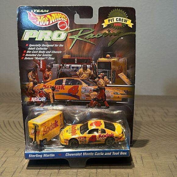 Team Hot Wheels Pro Racing Sterling Marlin #4 - Picture 1 of 4